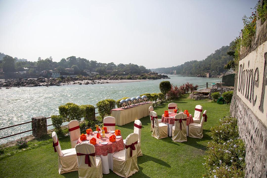 Divine Resort&Spa Rishīkesh Exterior foto